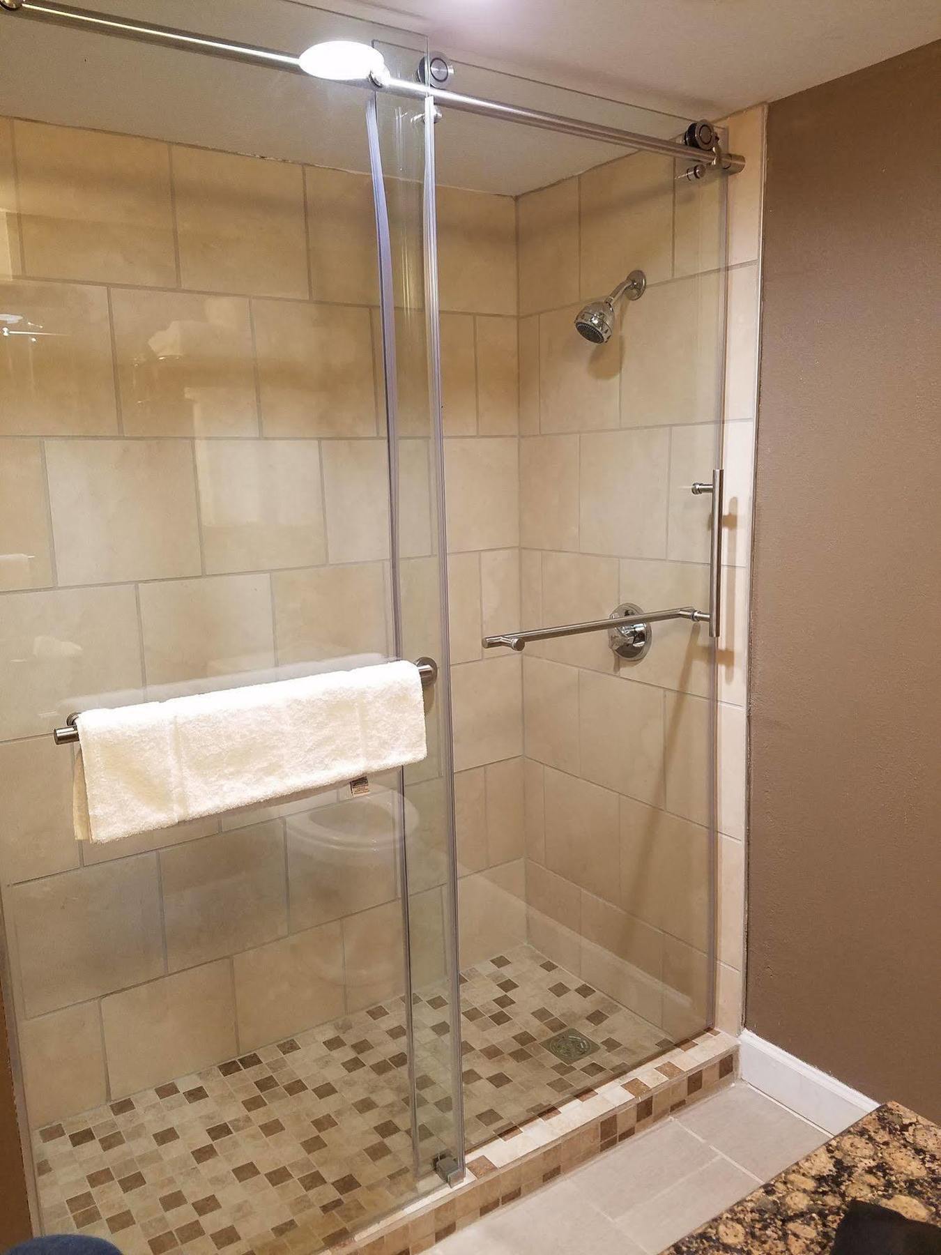 Clarion Inn Belle Vernon Екстер'єр фото